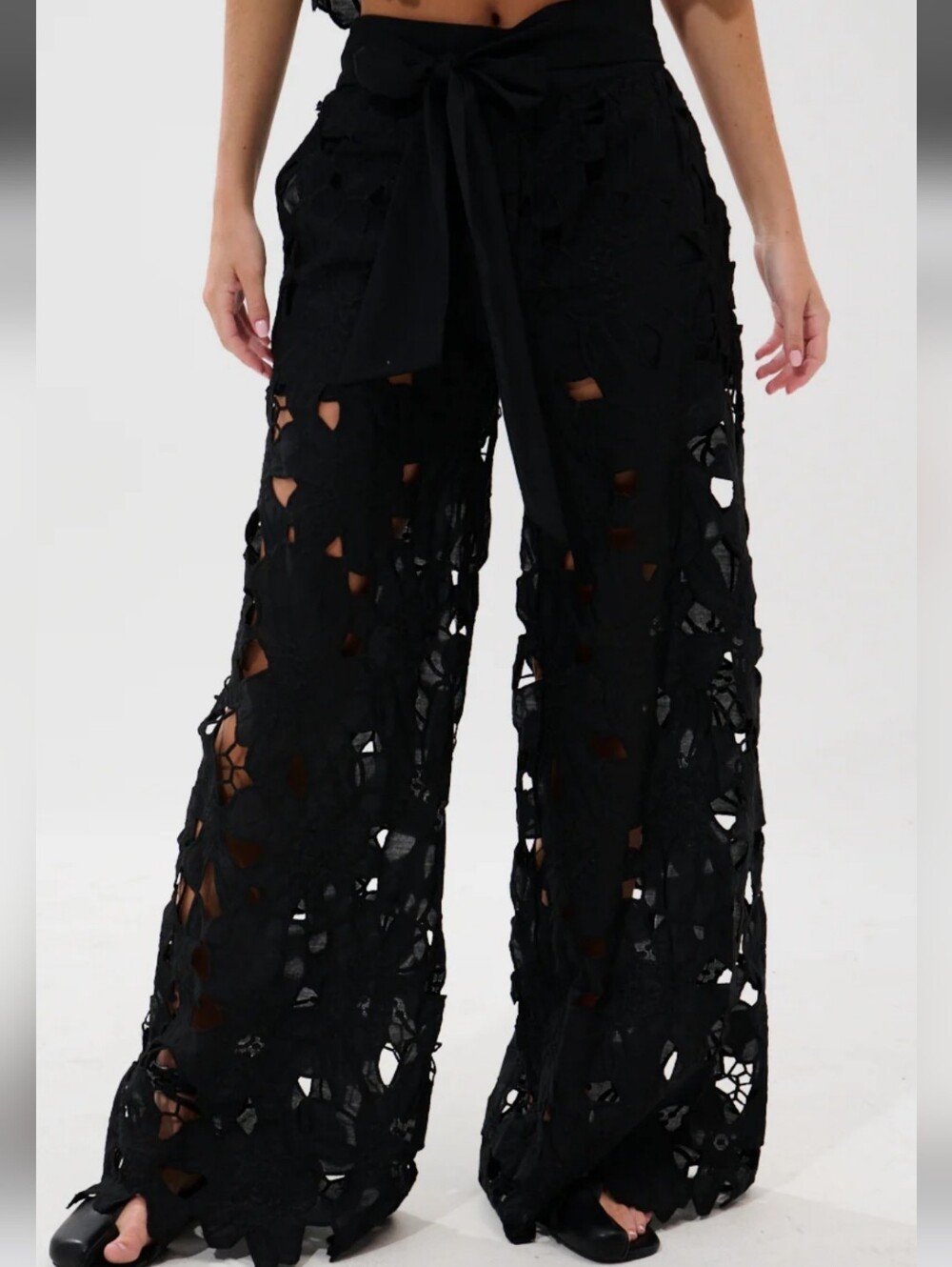 AKIRA | Bundle Dolly Floral Lace Top & Palazzo Pant - Picture 4 of 9